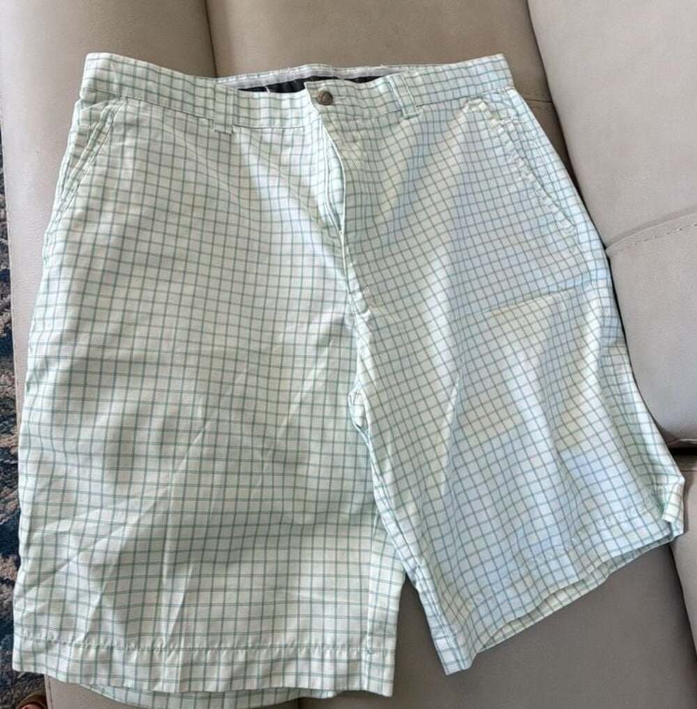Callaway X Series Golf Shorts Size 35 White Green Plaid